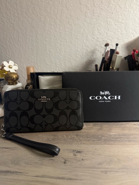 Coach Signature Zip Around Wristlet Wallet - Black/Brown - Picture 2 of 10